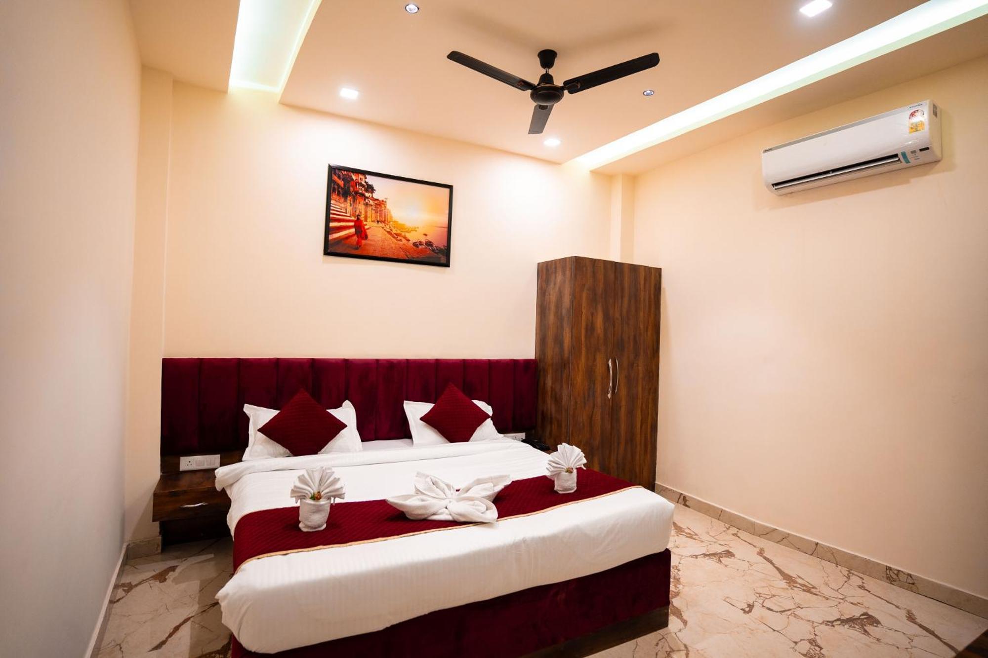 Hotel Jsr Kedar Varanasi Exterior photo